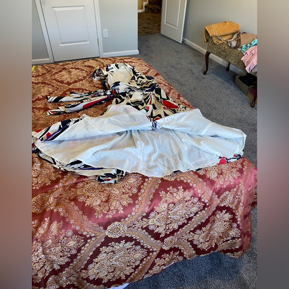 Kenneth Cole Reaction Vibrant Floral Midi Dress - Picture 11 of 14
